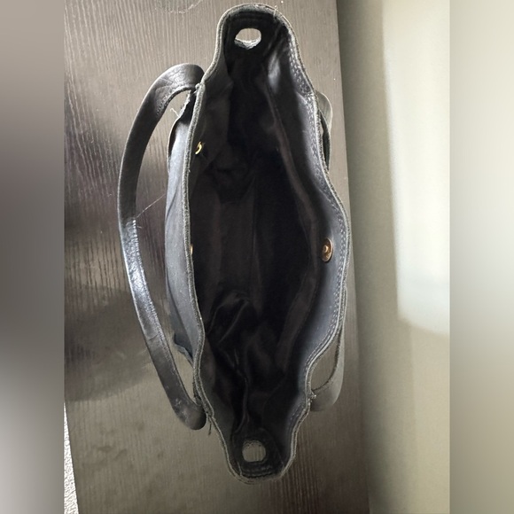 Margot 100% Leather Tote Bag - Picture 3 of 3